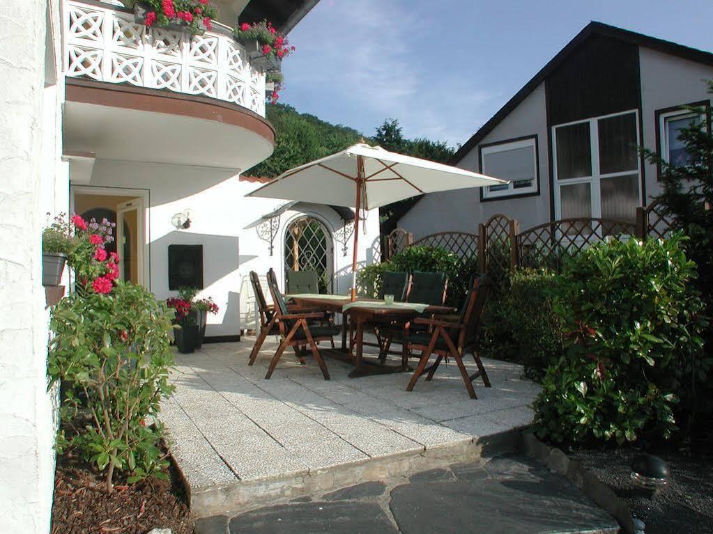 Haus Uebernachtenswert Cochem Mosel Εξωτερικό φωτογραφία