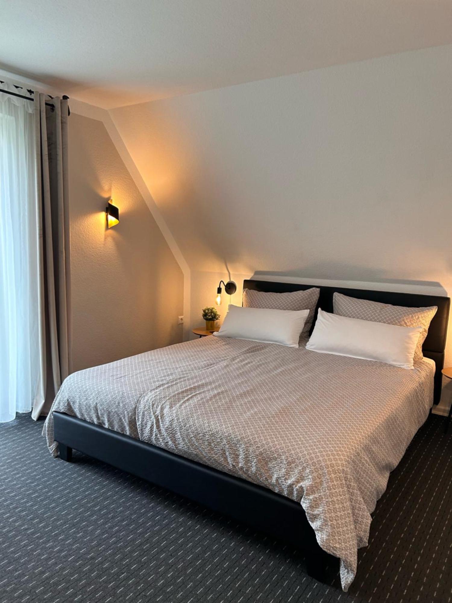 Haus Uebernachtenswert Cochem Mosel Εξωτερικό φωτογραφία
