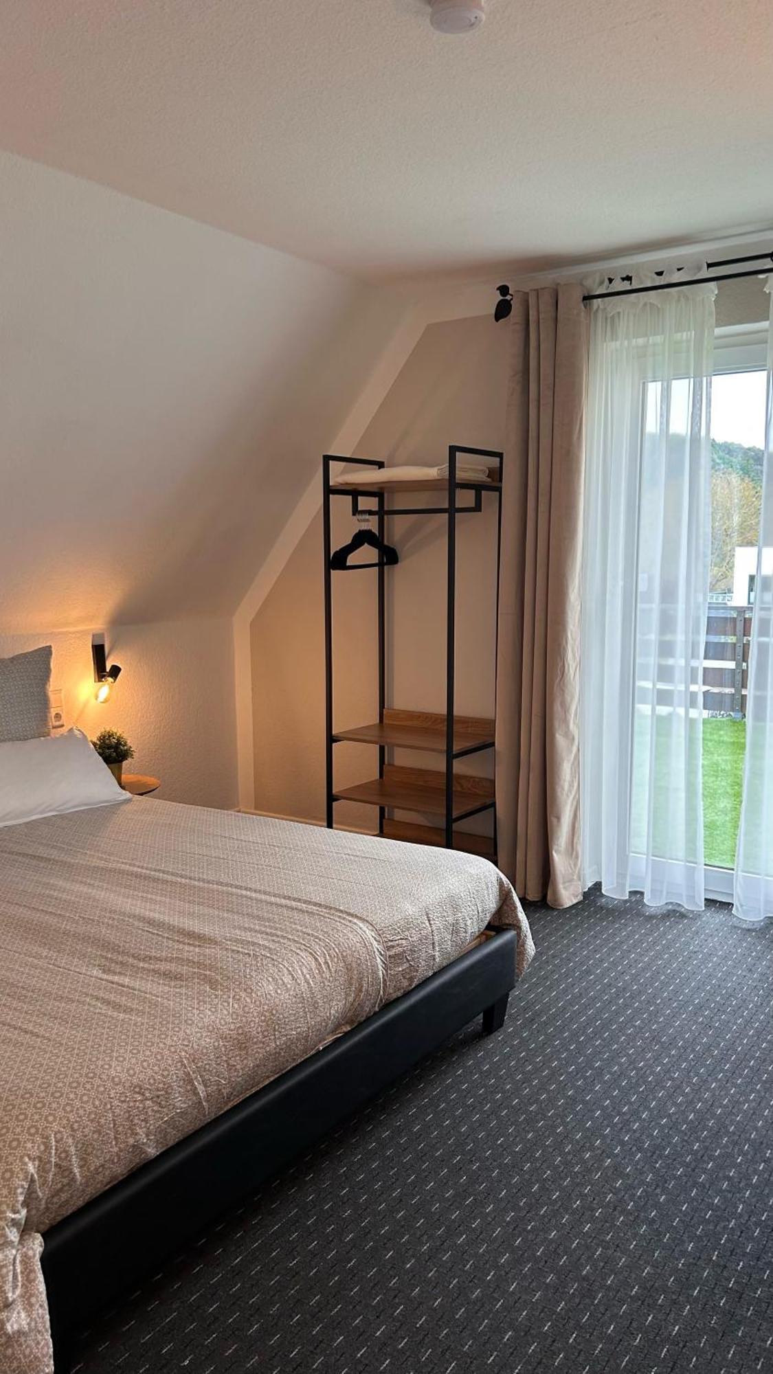 Haus Uebernachtenswert Cochem Mosel Εξωτερικό φωτογραφία