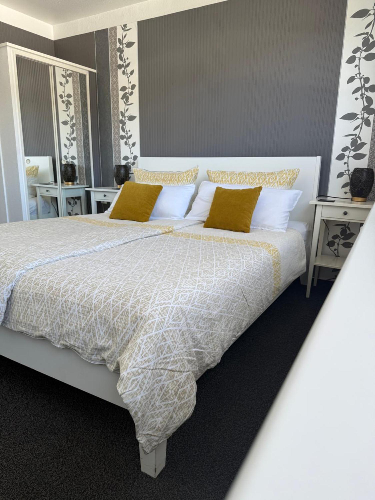 Haus Uebernachtenswert Cochem Mosel Εξωτερικό φωτογραφία