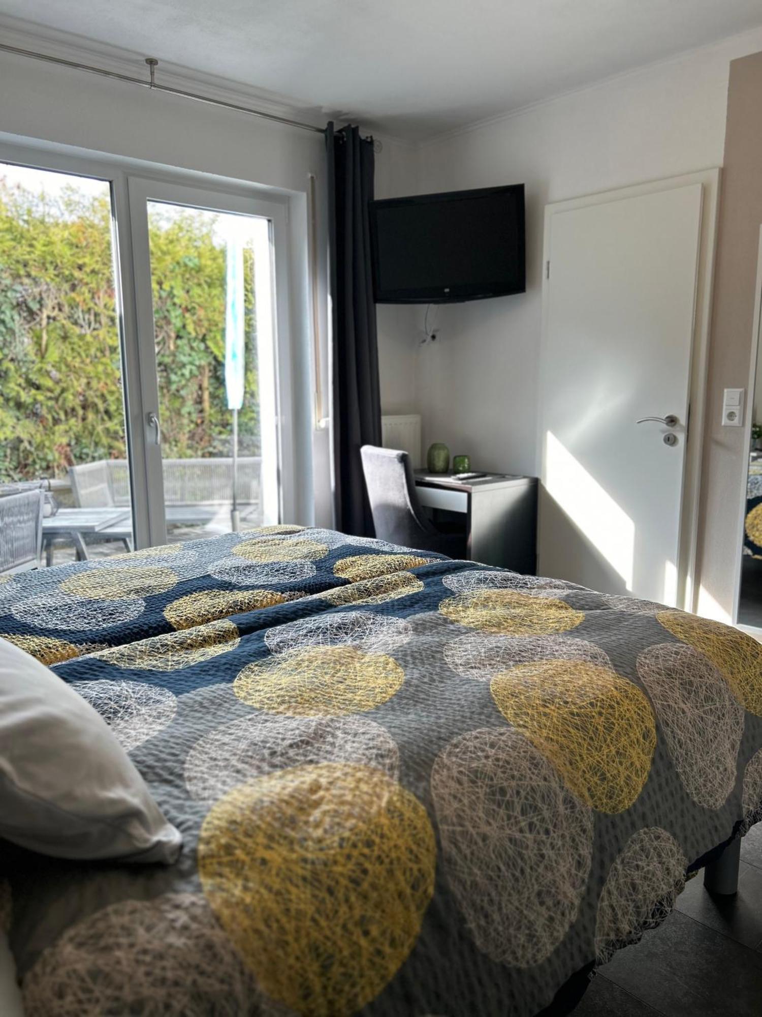Haus Uebernachtenswert Cochem Mosel Εξωτερικό φωτογραφία