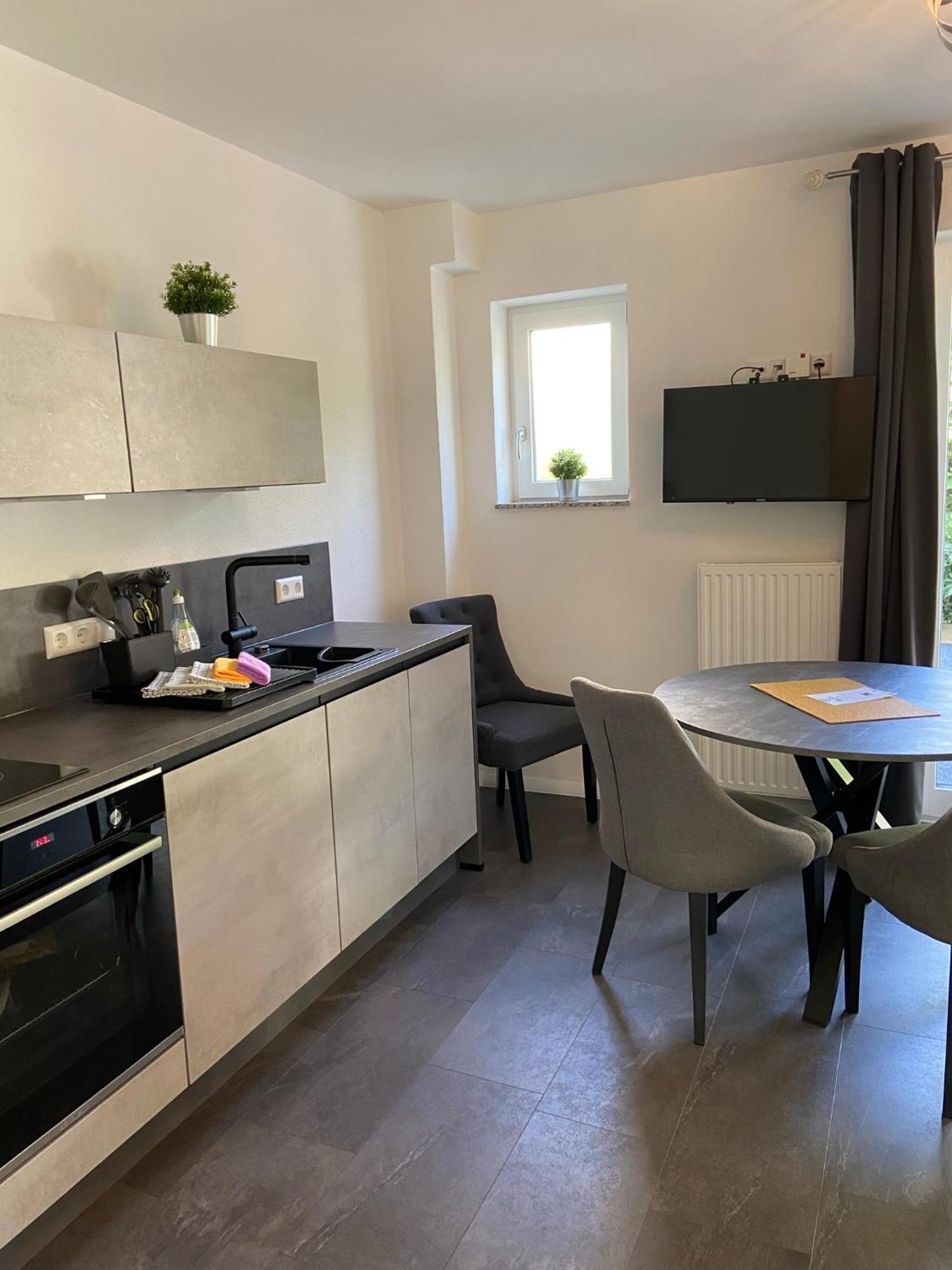 Haus Uebernachtenswert Cochem Mosel Εξωτερικό φωτογραφία