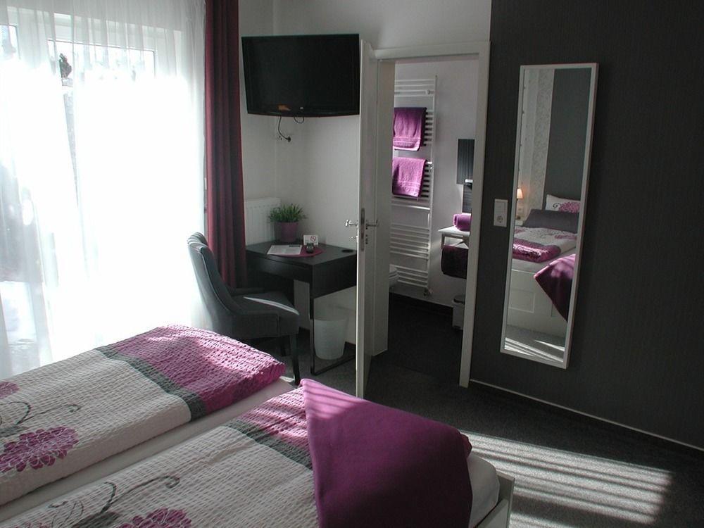 Haus Uebernachtenswert Cochem Mosel Εξωτερικό φωτογραφία